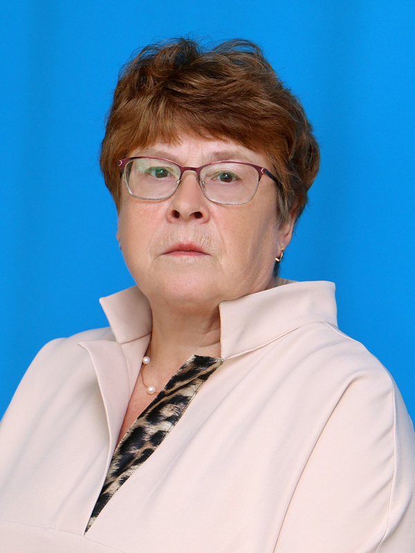 Суворова Елена Петровна.