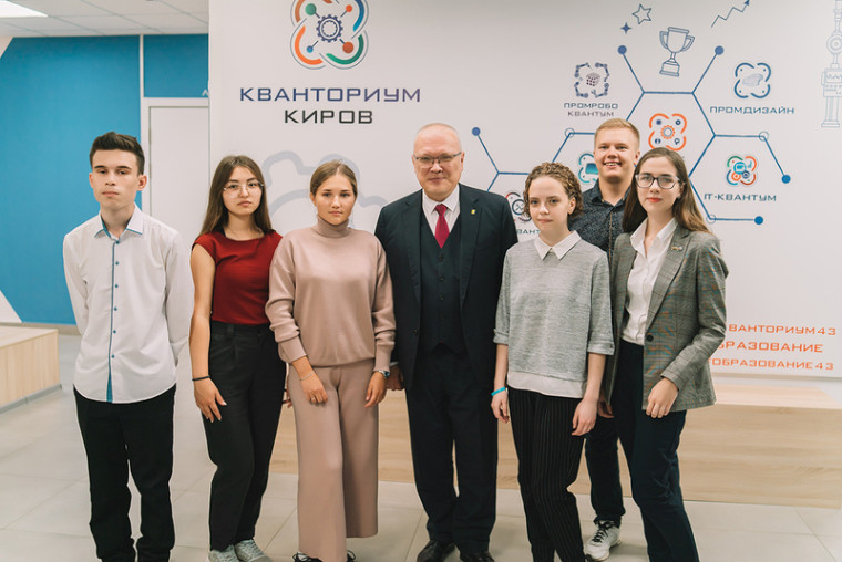 Укажите подпись к картинке.